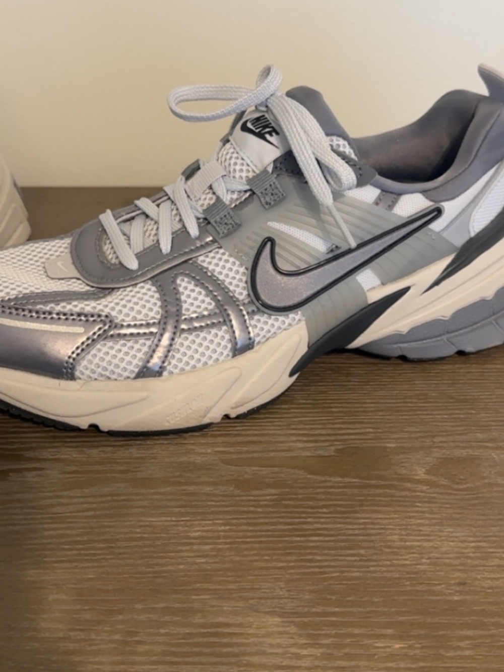 Nike V2K Run